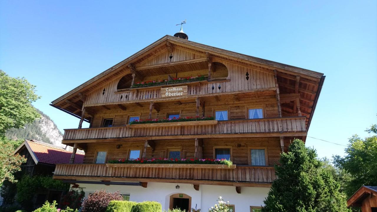 Landhaus Eberler Mayrhofen Eksteriør billede
