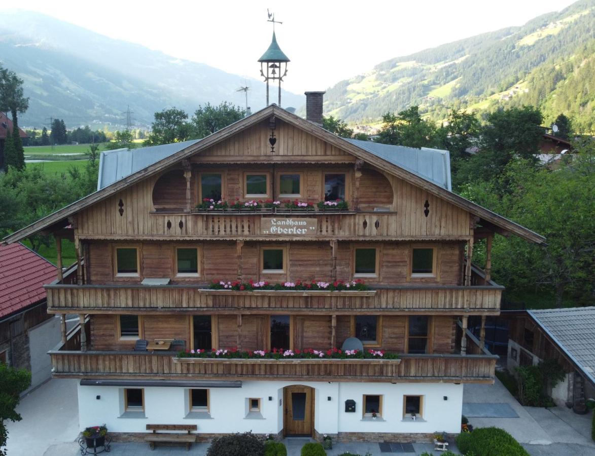 Landhaus Eberler Mayrhofen Eksteriør billede