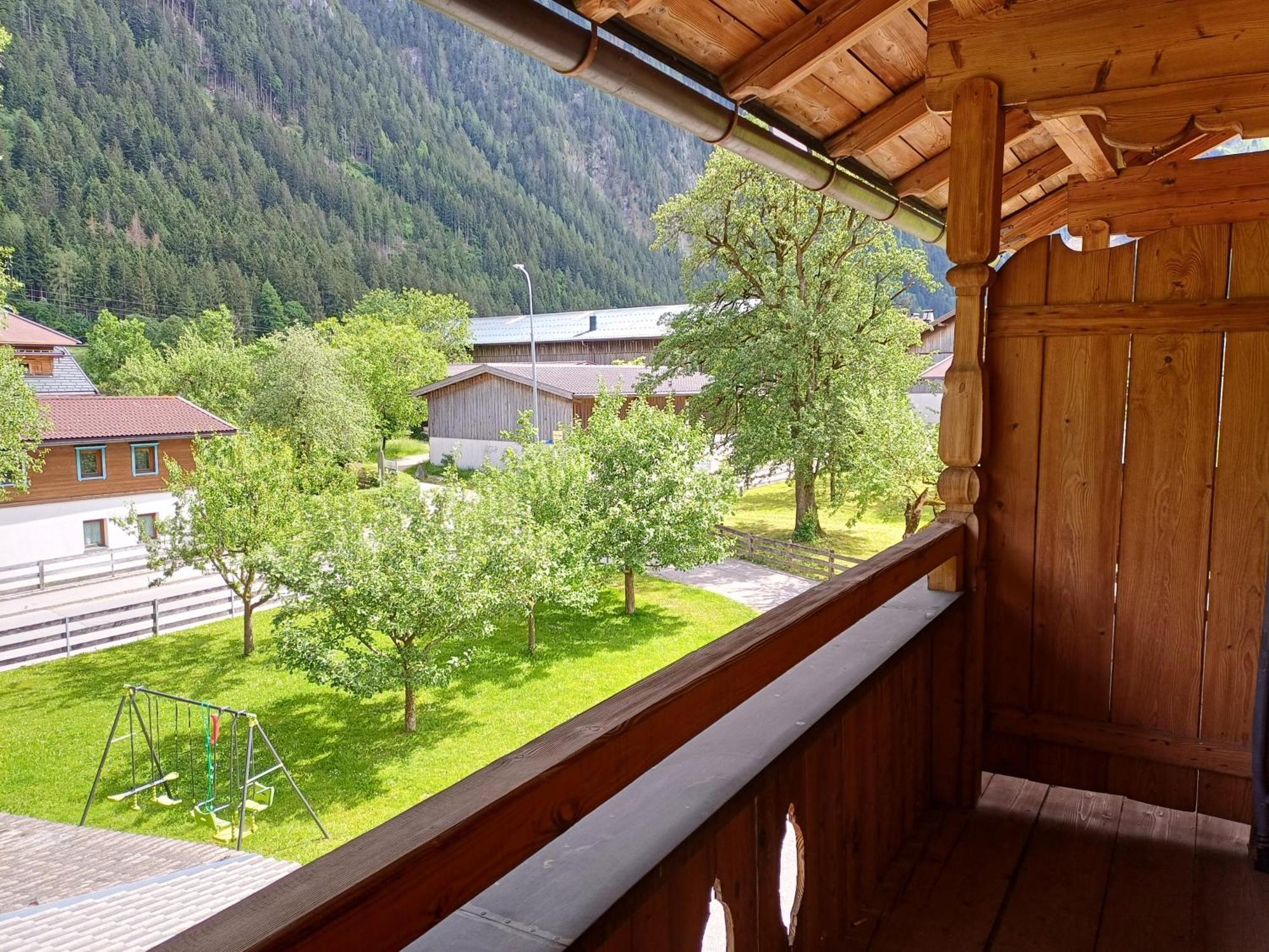 Landhaus Eberler Mayrhofen Eksteriør billede