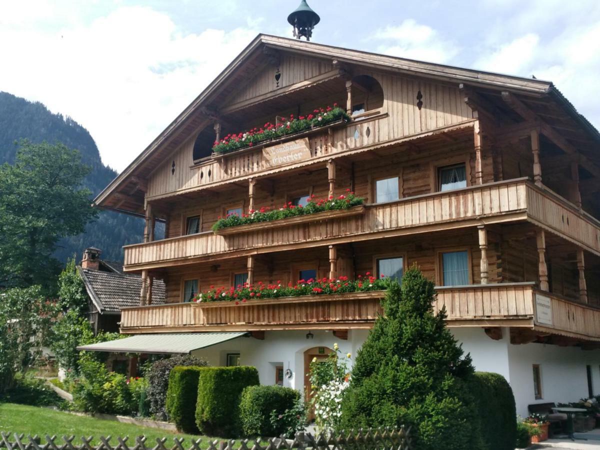 Landhaus Eberler Mayrhofen Eksteriør billede